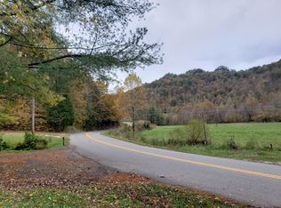 2490 S Fork Rd, Stanton, KY 40380