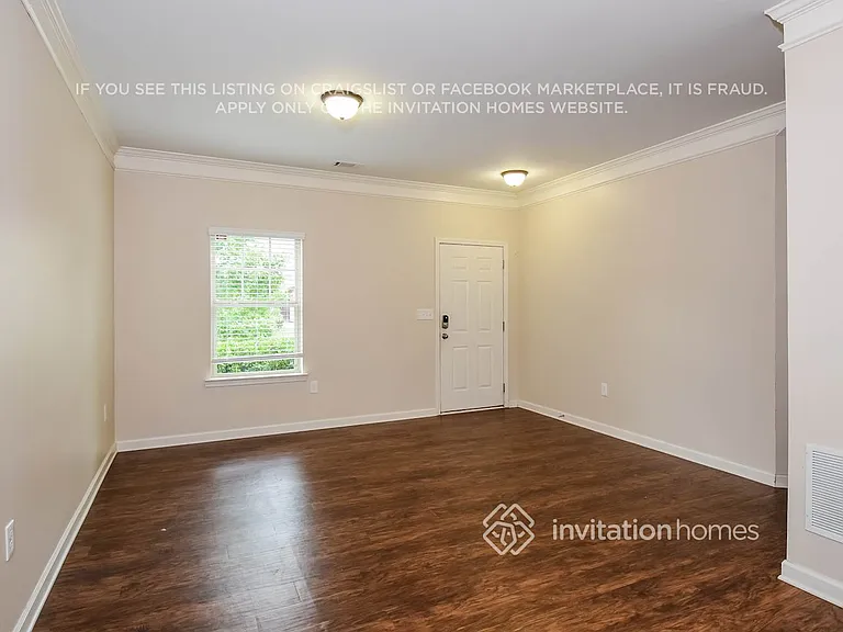738 Rockingham Dr — Photo 5