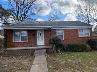 34 Locust Ln, Jackson, TN 38301