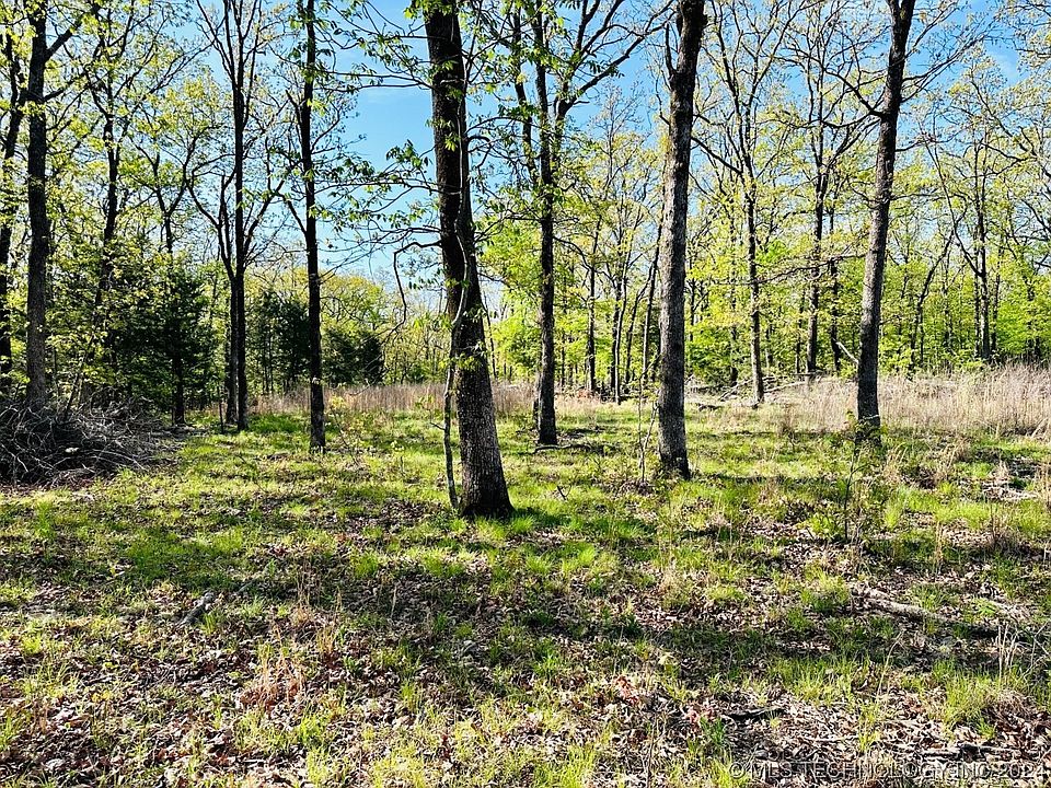 2nd image of 1000001 E 1011th Rd