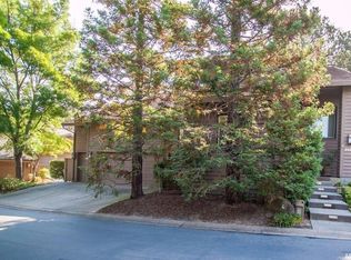 7571 Pineridge Ln, Fair Oaks, CA