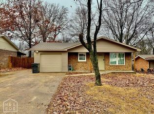 922 Marcom Dr, Jonesboro, AR 72401