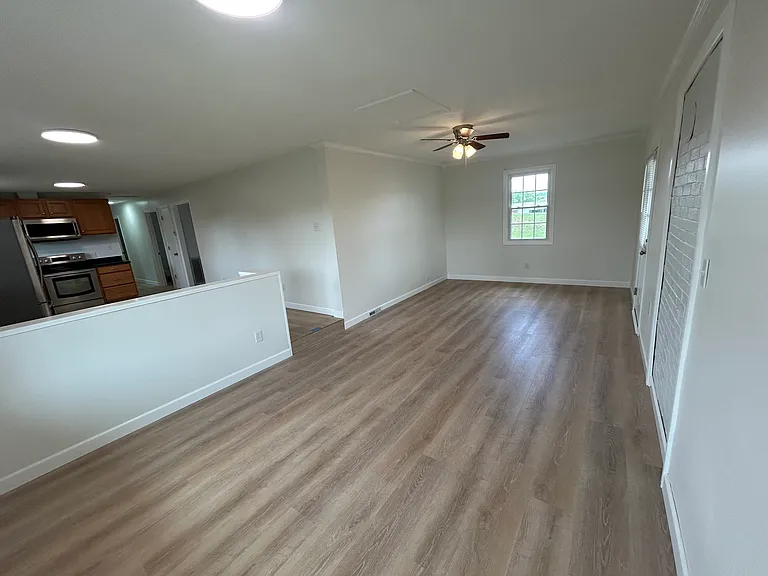 29396 Lanier Dr — Photo 16