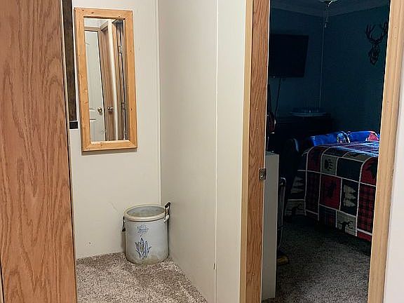 4th image of 1076 150th Ave
