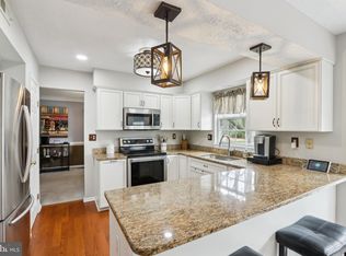 208 Churchill Downs Ct, Mount Laurel, NJ 08054