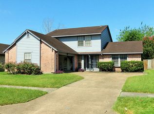 8811 Moonlight Forest Dr, Houston, TX 77088