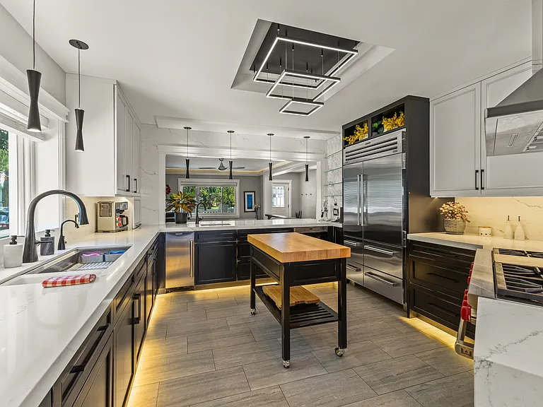 Chef's Kitchen | Wolf and Sub Zero Appliances