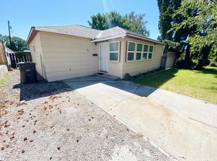 907 S 27th Ave, Yakima, WA