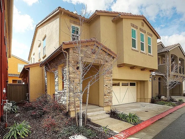 4193 Vittorio Dr — Photo 6