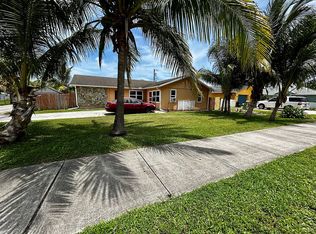 822 S Florida Mango Rd, West Palm Beach, FL 33406