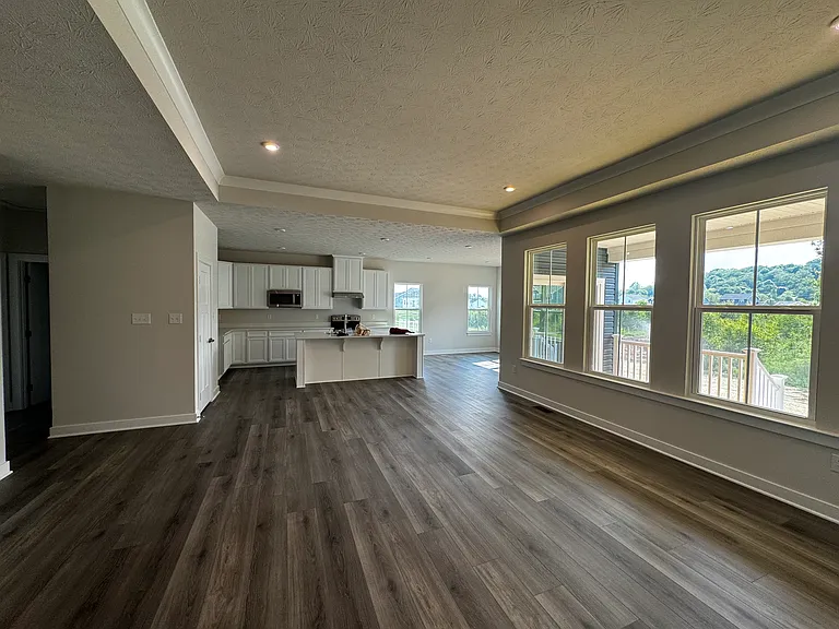 2011 Creswell Dr — Photo 14