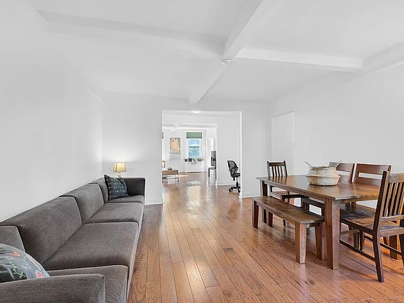 5th image of 265 E 7th St #3