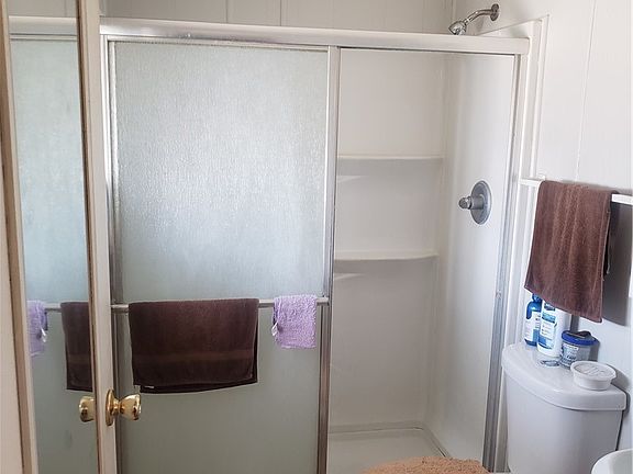 3rd image of 3326 Isle Royale Dr