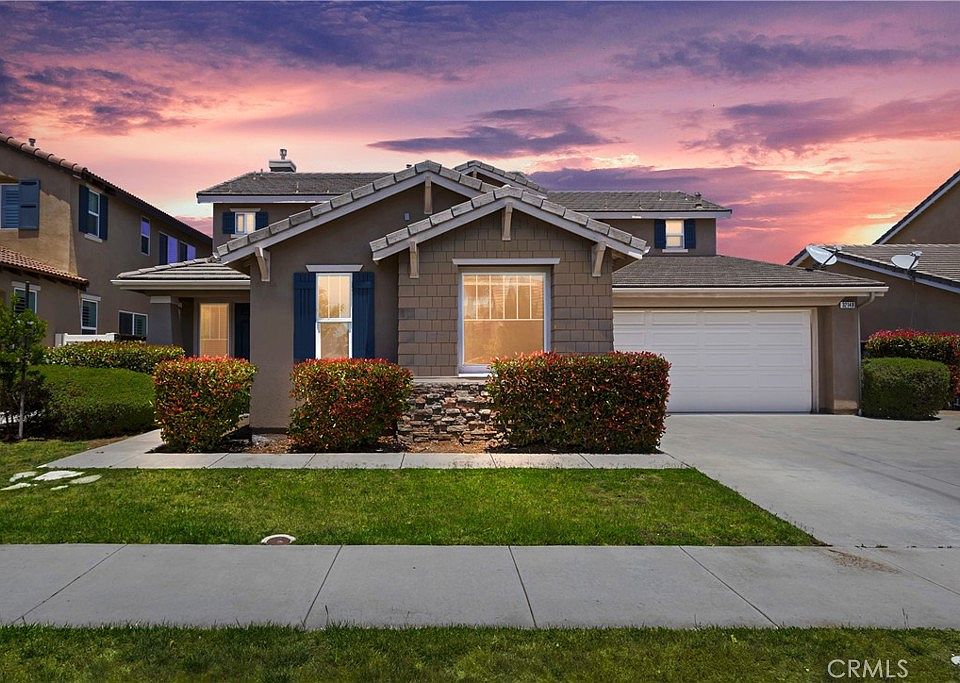1st image of 32148 Blue Bell Ln