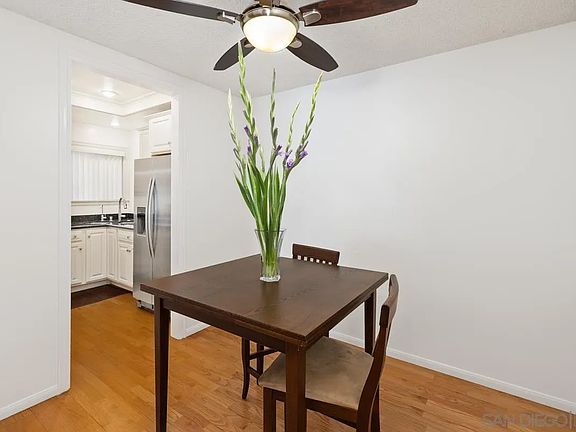 5th image of 6106 Calle Mariselda Unit 204