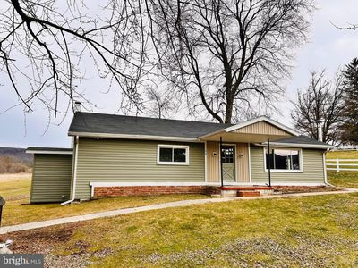 104 Apple Butter Rd, Aaronsburg, PA, 16820