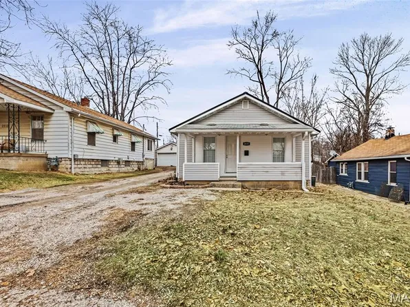 2614 Denny Ave, Alton, IL 62002