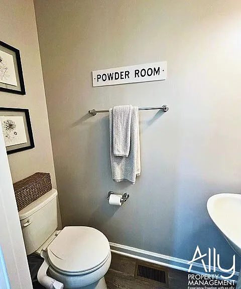 2424 Pocoson Wood Ct #1 — Photo 33