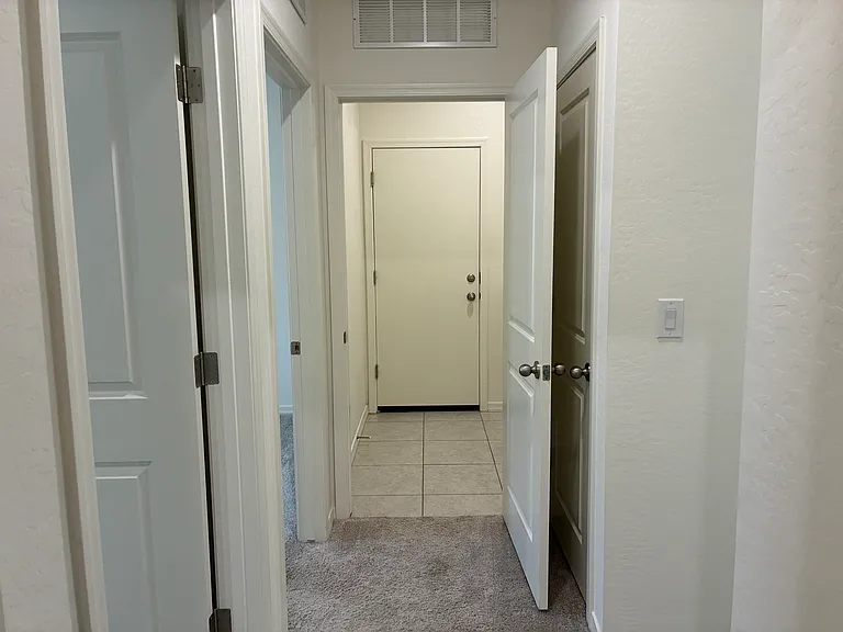 20109 W Palo Verde Dr — Photo 16