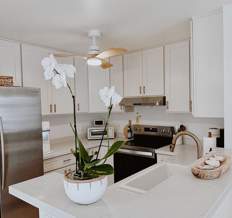 1st image of 4955 Hanawai St