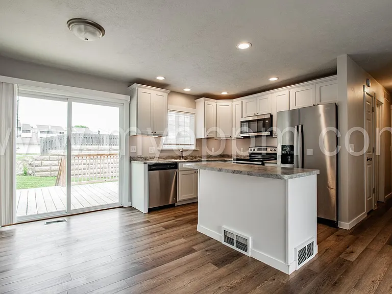 13616 Emiline Cir — Photo 2