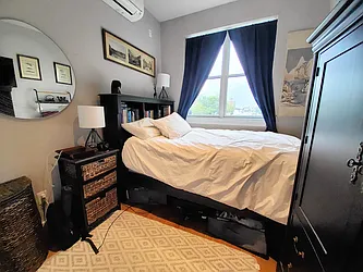 Rented by Rennit Inc.