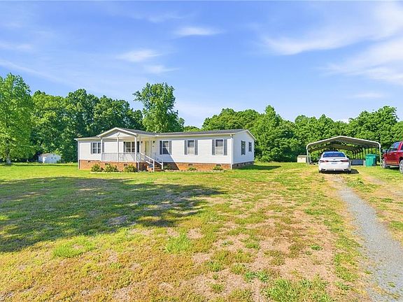 2nd image of 580 Mangum Rd