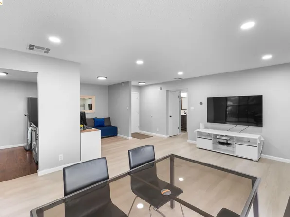 2400 Shadow Ln APT 110, Antioch, CA 94509