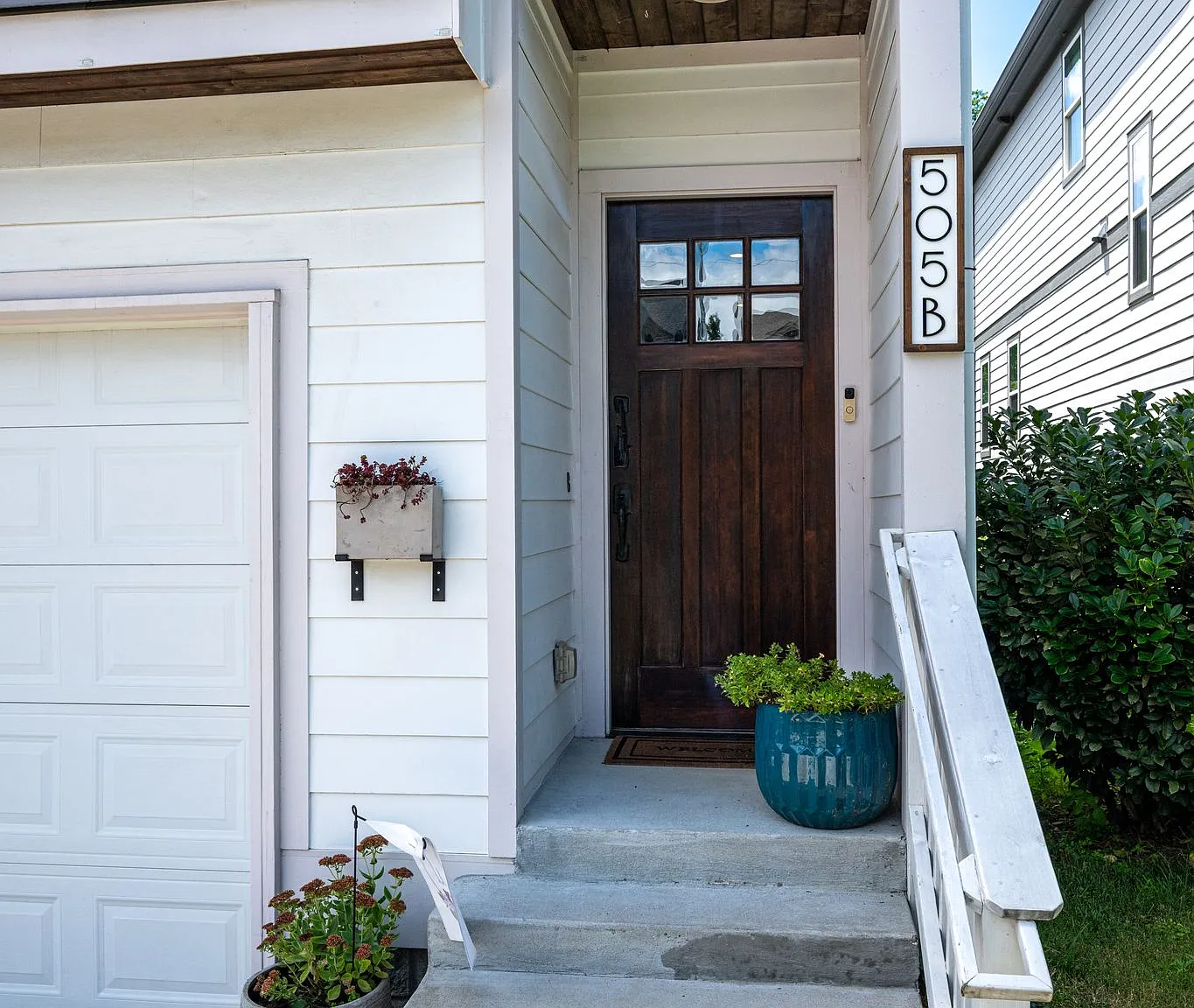 3 bed, 2191 sqft, $3,400 — Photo 2
