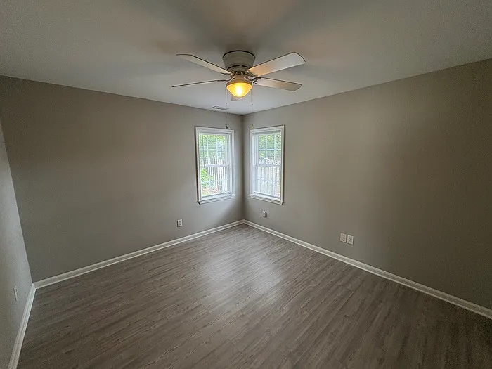 3713 Elizabeth Ave — Photo 5