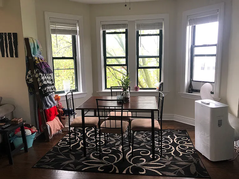3839 N Greenview Ave #3W — Photo 6