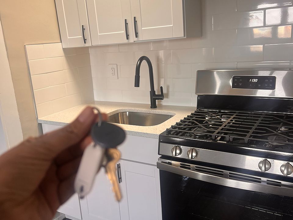 1st image of 220 N Arlington Ave APT B2