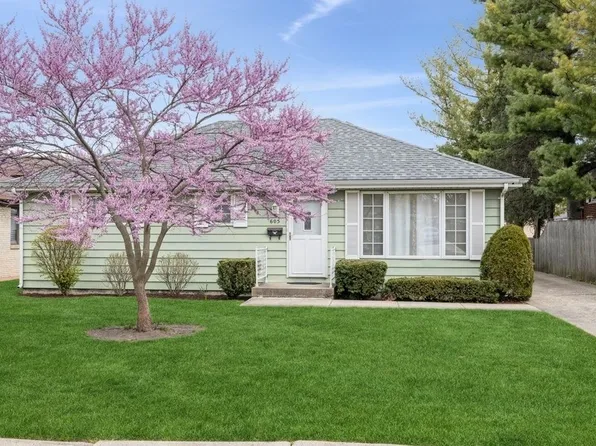 605 Forest Rd, La Grange Park, IL 60526