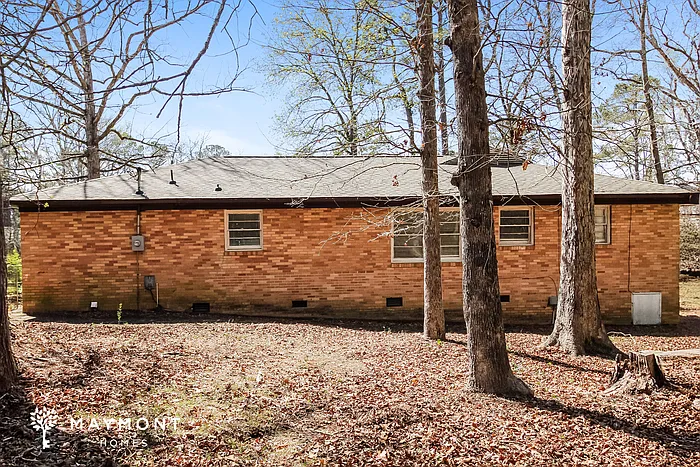 4248 Donavan Dr — Photo 14