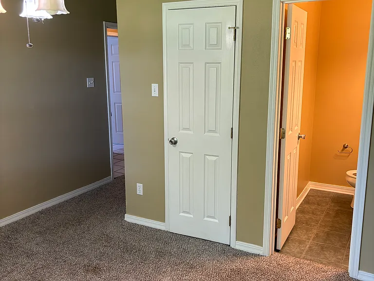 1805 Venus Dr — Photo 11