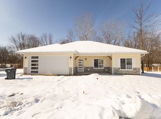 1817 Ronda Ct, Moberly, MO 65270