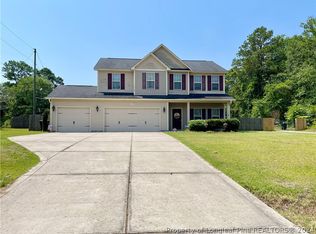 419 Woodington Rd, Hope Mills, NC 28348