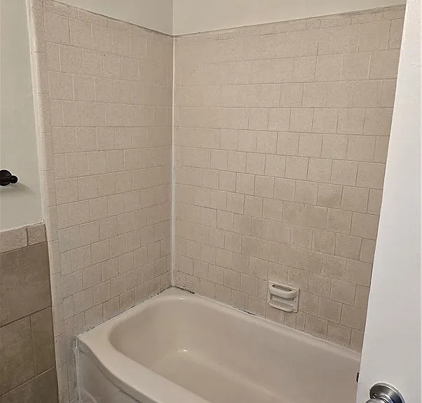 22557 Adrienne Ave — Photo 10