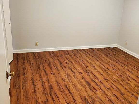 5th image of 103 Angeline Dr APT 2