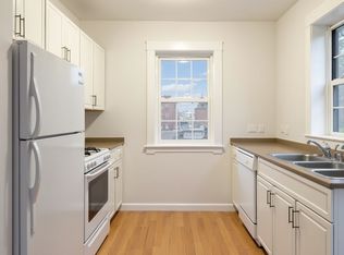 264 E Gun Hill Rd, Bronx, NY 10467
