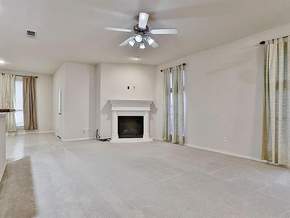 5th image of 2688 Silver Hill Dr