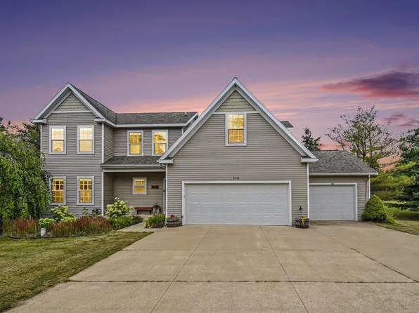 5544 100th St SE, Caledonia, MI 49316