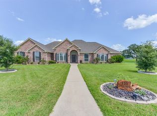 110 Birdie Dr, Hempstead, TX 77445