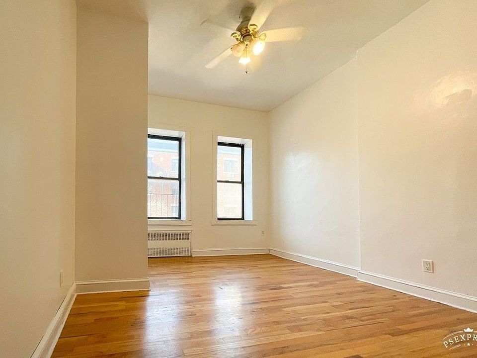 1st image of 601 E 11th St APT 2