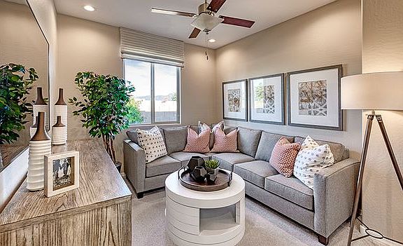 3rd image of 18 Knight Ln
