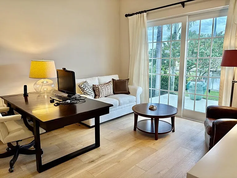 1627 Barbados Ct — Photo 13