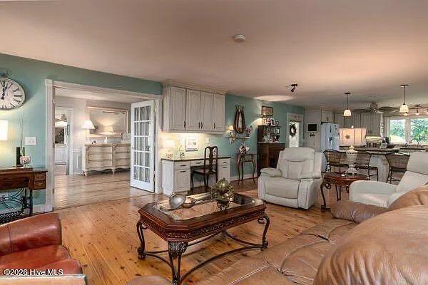 810 Madam Moores Ln #A — Photo 47