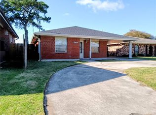 3516 Transcontinental Dr, Metairie, LA 70006