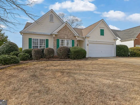 6365 Waveland Dr, Cumming, GA 30040