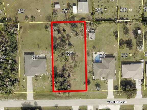 3rd image of 3810 Tangerine Dr